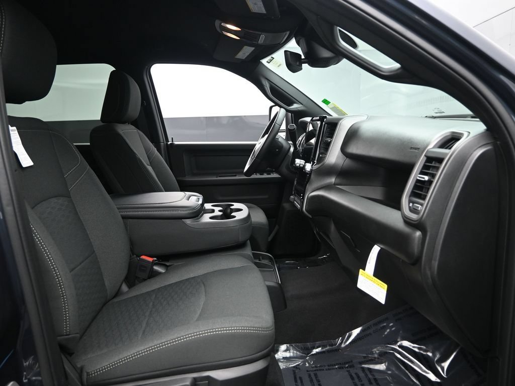 New 2026 RAM 2500 Warlock AWD/4WD image 35