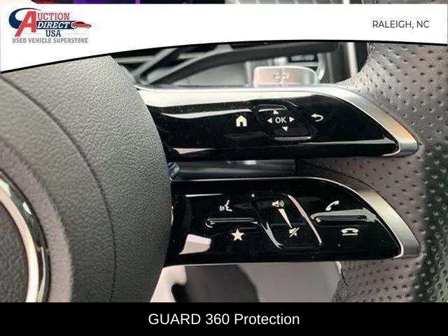 Used 2023 Mercedes-Benz GLC 300 image 17