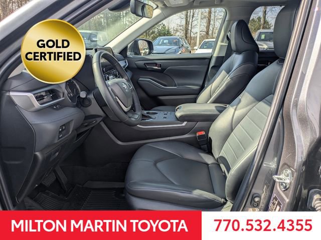 Used 2023 Toyota Highlander XLE image 23