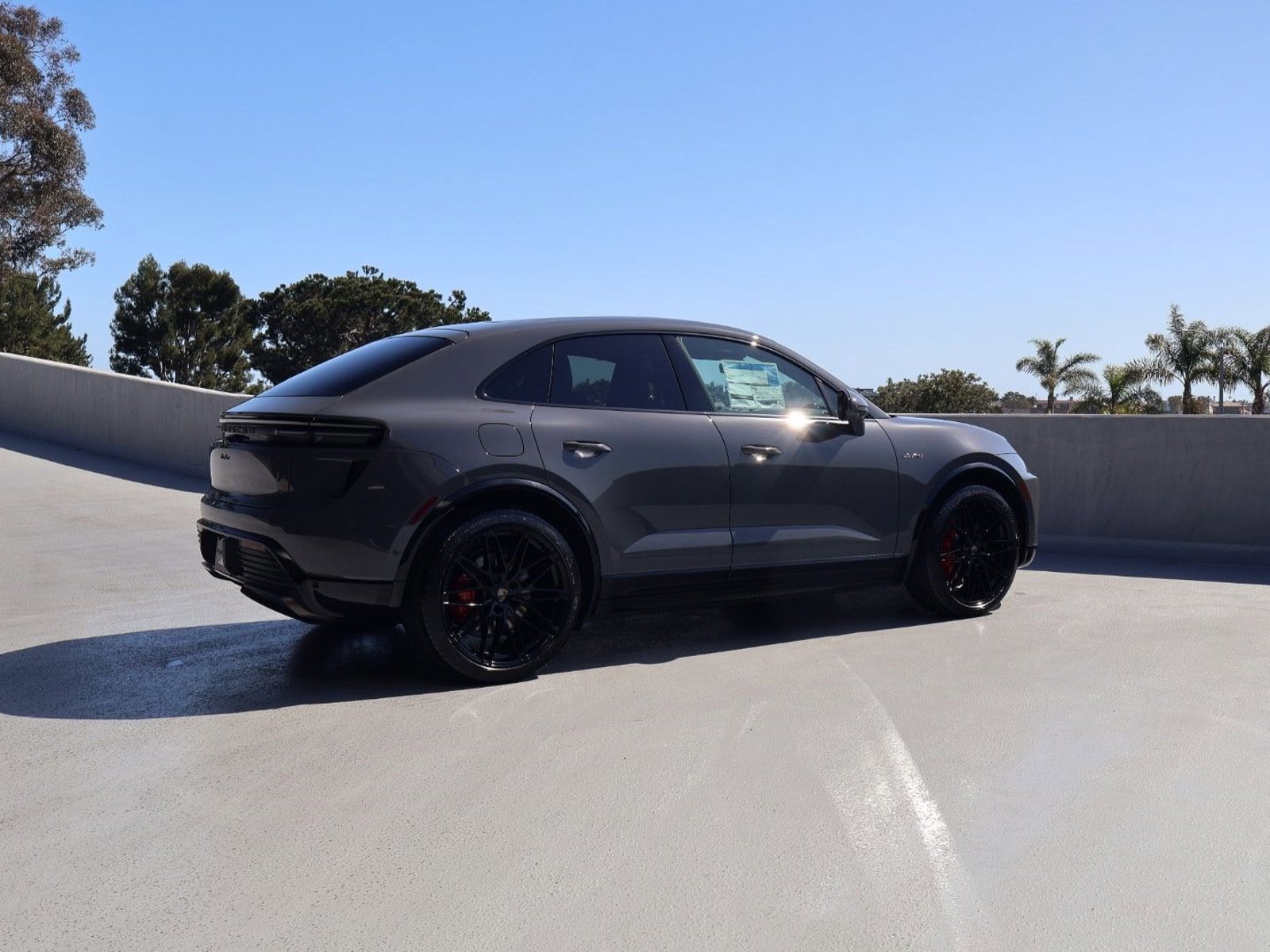 New 2026 Porsche Macan Turbo Electric image 8