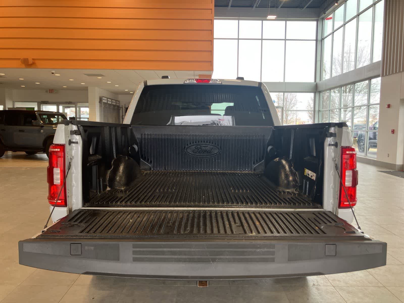 Used 2023 Ford F150 XLT w/ XTR Package image 25