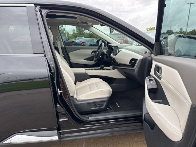 Used 2023 Nissan Rogue SL FWD image 21