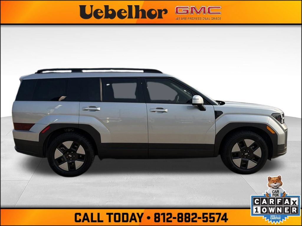 Used 2024 Hyundai Santa Fe SEL AWD/4WD image 3