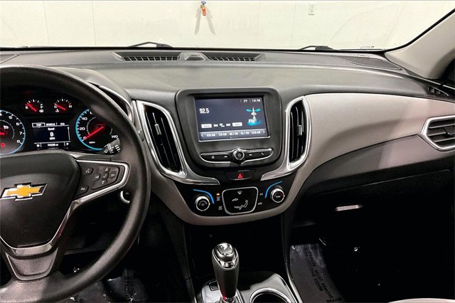 Used 2018 Chevrolet Equinox LS image 9