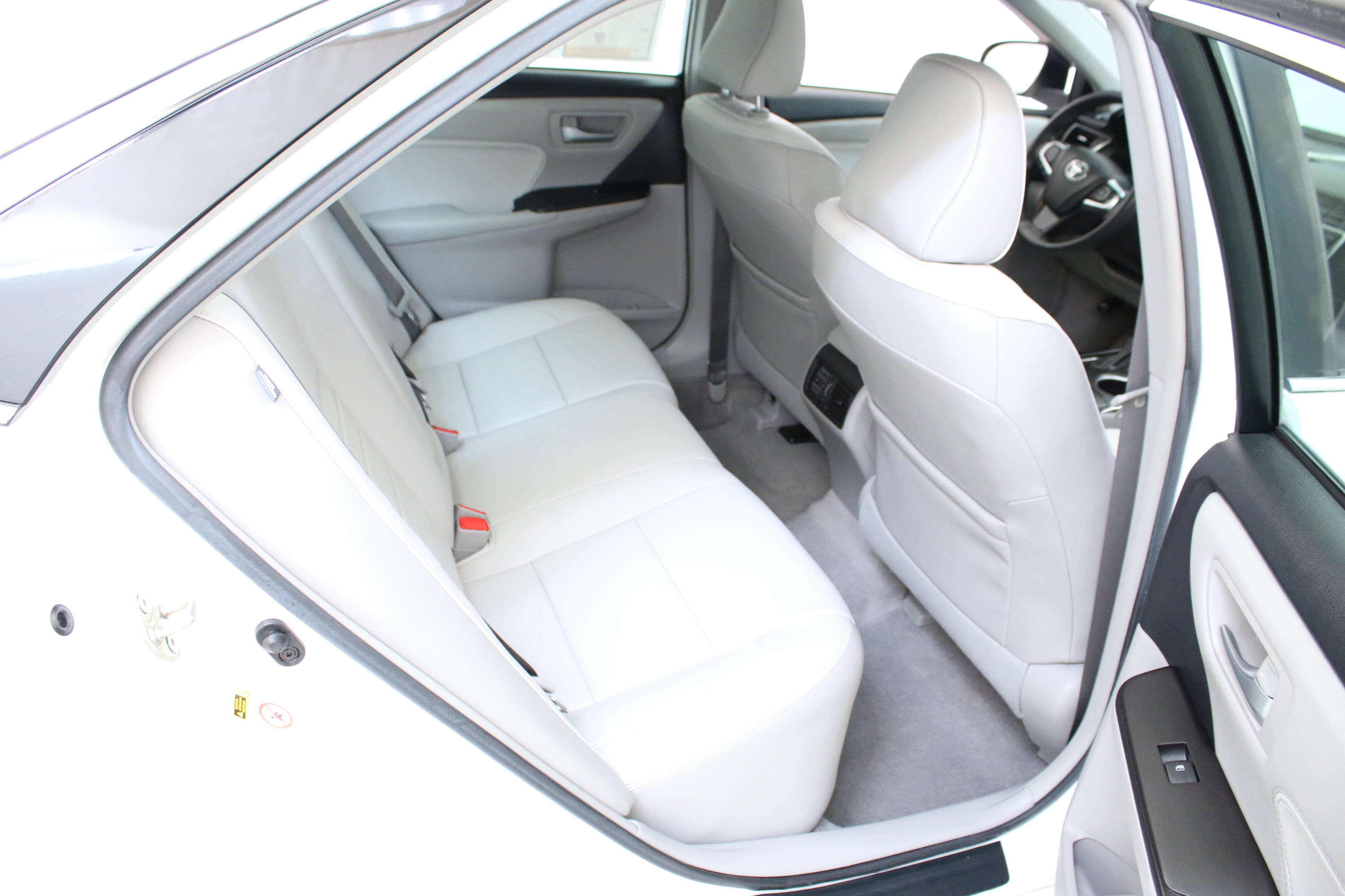 Used 2017 Toyota Camry XLE FWD image 28