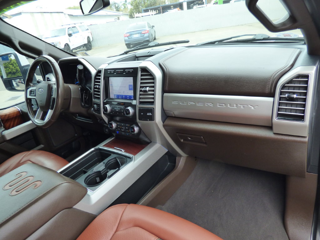 Used 2021 Ford F350 King Ranch w/ King Ranch Ultimate Package AWD/4WD image 14
