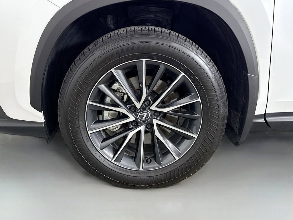 Used 2024 Lexus NX 250 FWD w/ Premium Package image 32