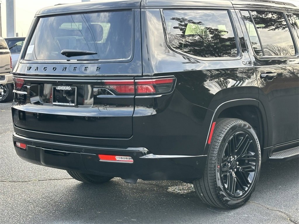 New 2025 Jeep Wagoneer Series II w/ Convenience Group I image 38