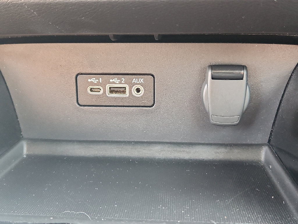 Used 2023 Nissan Altima 2.5 SR FWD image 17