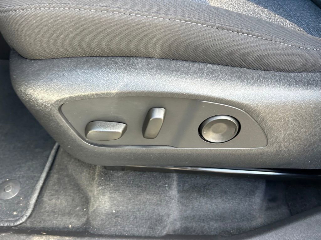 New 2026 GMC Acadia Elevation image 49