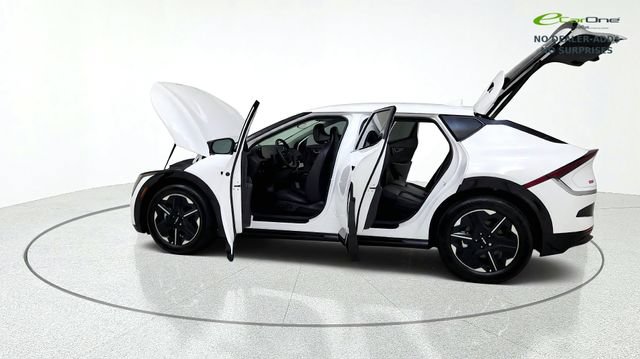 Used 2025 Kia EV6 Wind AWD/4WD image 16