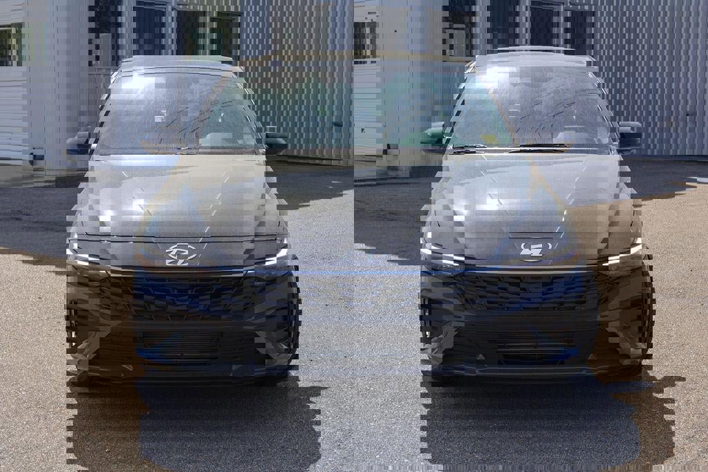 New 2026 Hyundai Elantra Sport image 27