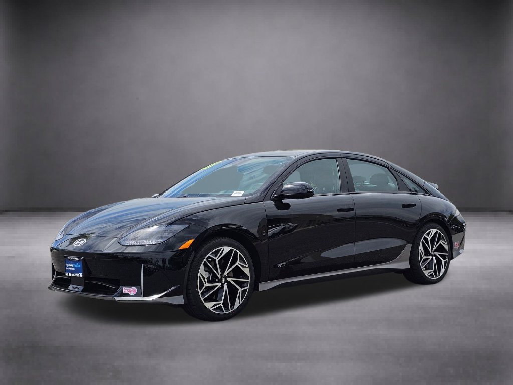 Certified 2023 Hyundai Ioniq 6 SEL w/ Cargo Package RWD image 4