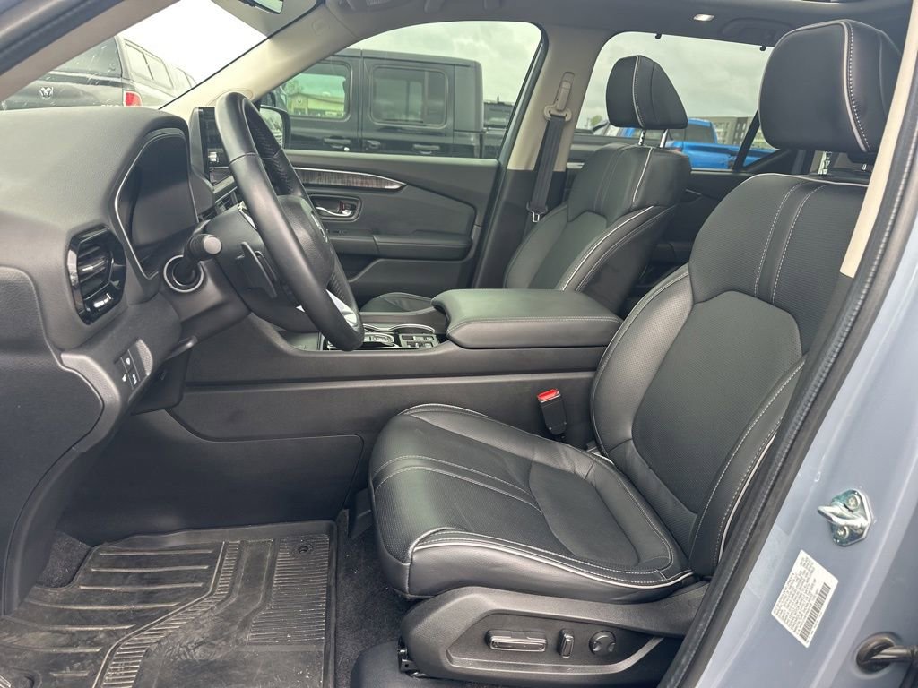 Used 2023 Honda Pilot Elite image 20