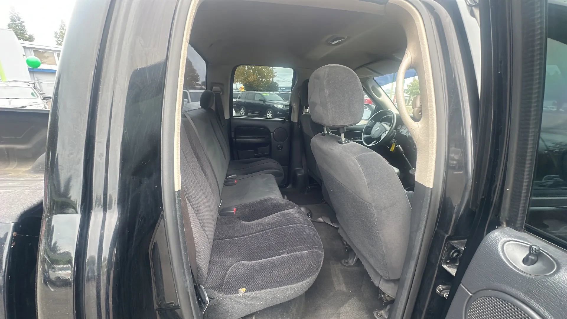 Used 2004 Dodge Ram 1500 Truck SLT image 12