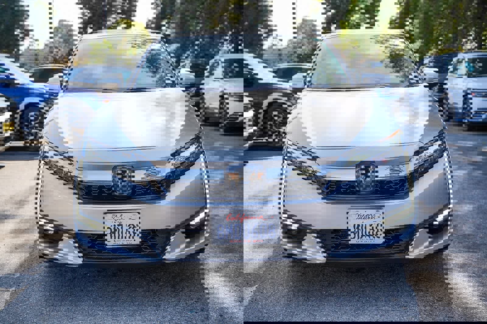 Used 2019 Honda Clarity Plug-In Hybrid image 2