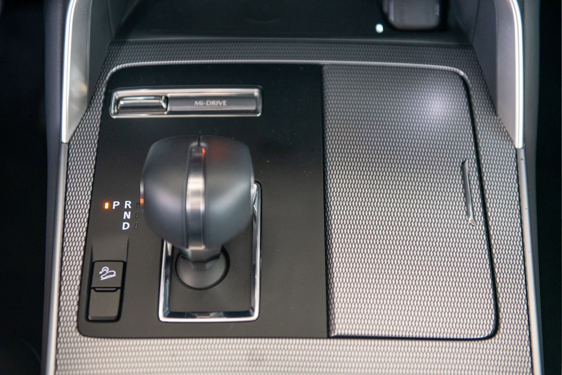 Used 2025 MAZDA CX-90 3.3 Turbo w/ Preferred Package image 24