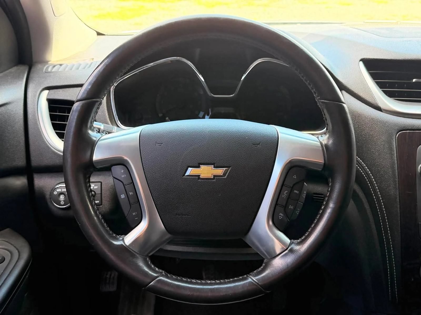 Used 2016 Chevrolet Traverse LT AWD/4WD image 12