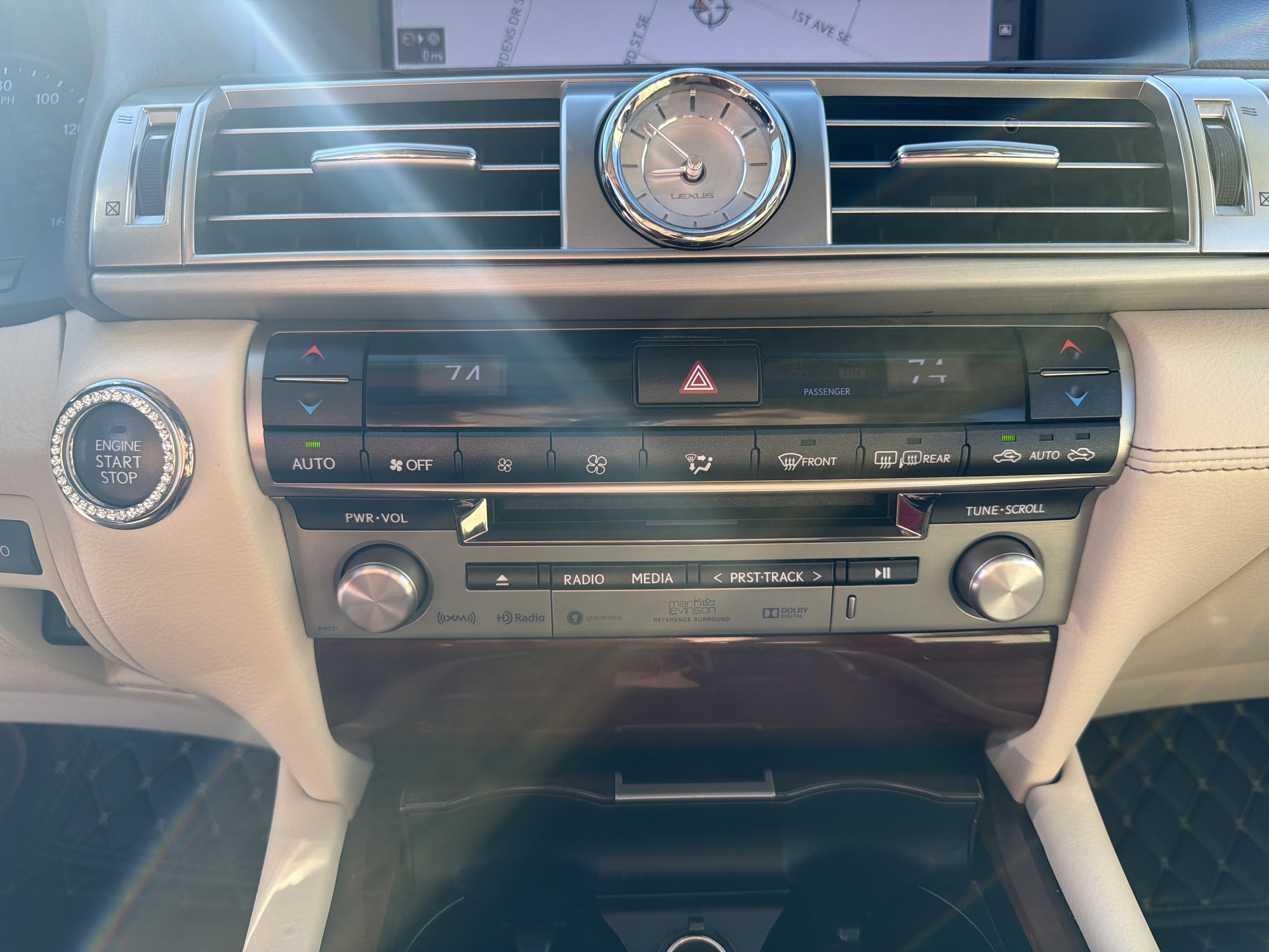 Used 2017 Lexus LS 460 RWD image 2