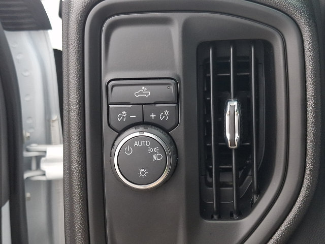 Certified 2025 Chevrolet Silverado 1500 W/T RWD image 23