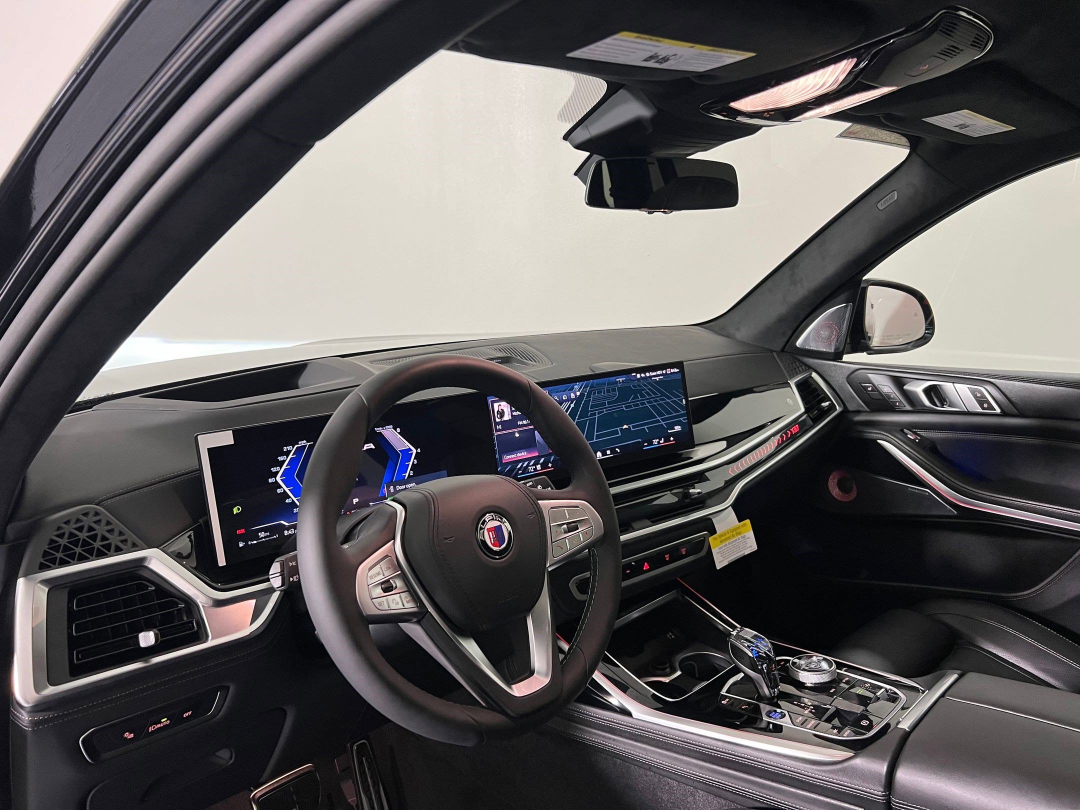 New 2026 BMW ALPINA XB7 image 3
