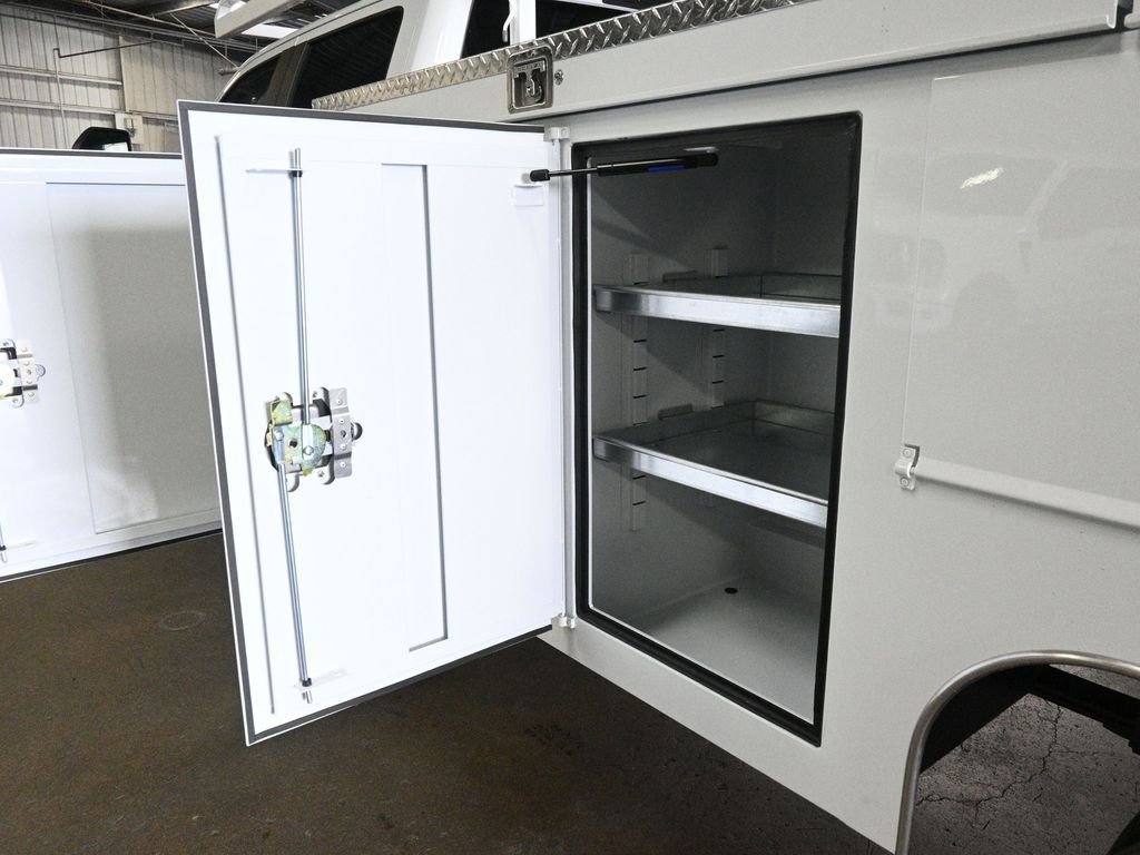 New 2026 Ford F550 2WD Crew Cab Super Duty image 23