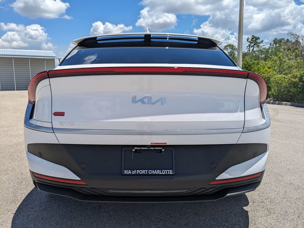 New 2025 Kia EV6 Light w/ Light LR Technology Package RWD image 6
