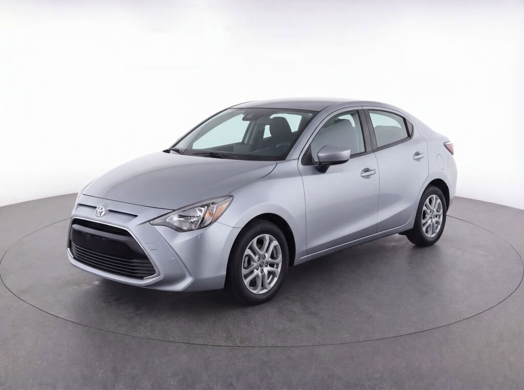 Used 2018 Toyota Yaris iA image 3