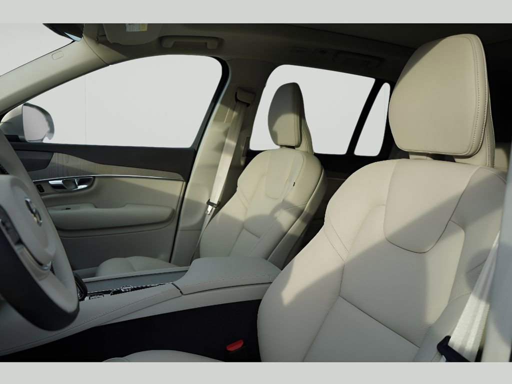 New 2025 Volvo XC90 T8 Plus w/ Protection Package Premier image 19