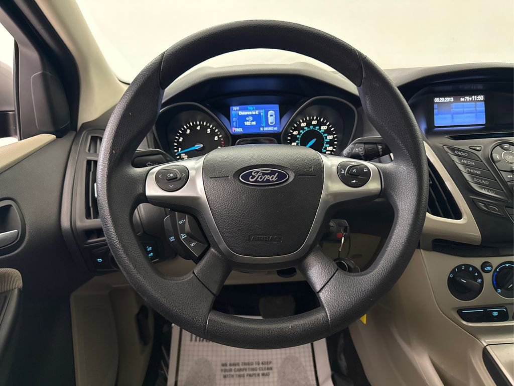 Used 2014 Ford Focus SE image 29