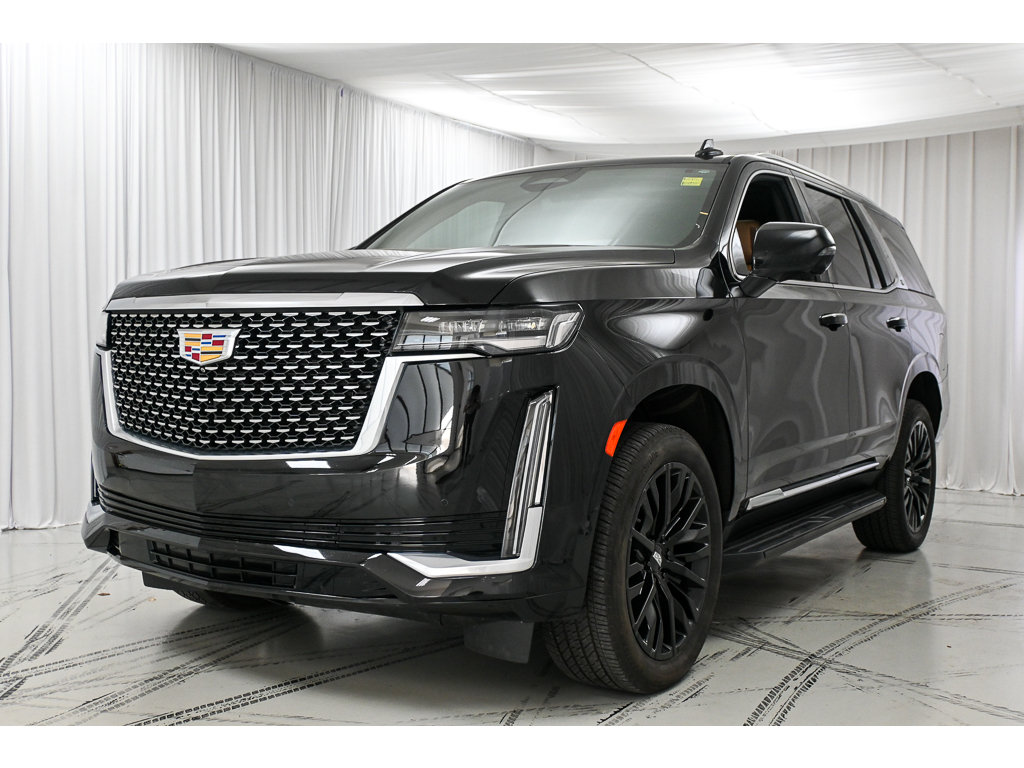 Used 2023 Cadillac Escalade Premium Luxury AWD/4WD image 4