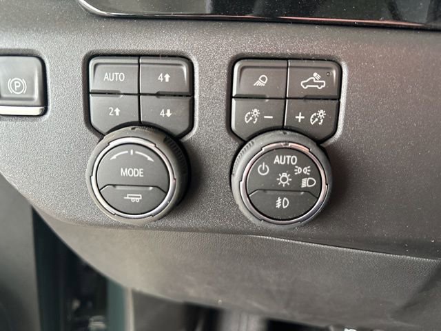 New 2026 Chevrolet Silverado 1500 ZR2 w/ LPO, Dark Essentials Package AWD/4WD image 21