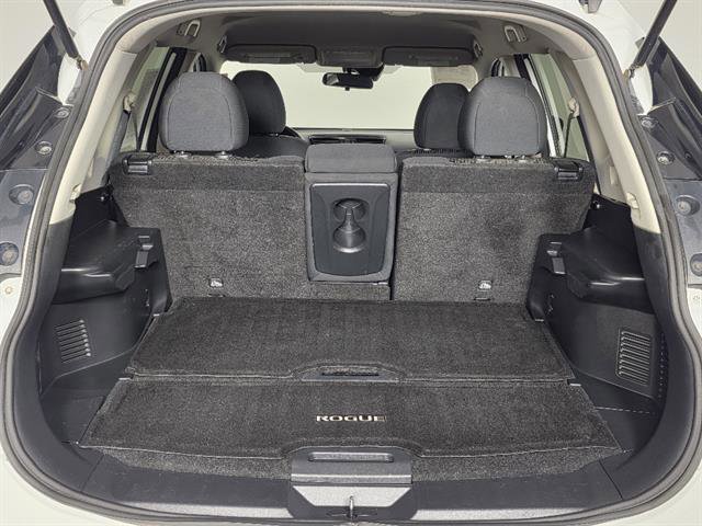 Used 2019 Nissan Rogue S w/ Special Edition Package AWD/4WD image 20