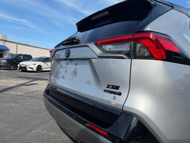 Used 2023 Toyota RAV4 XSE AWD/4WD image 11