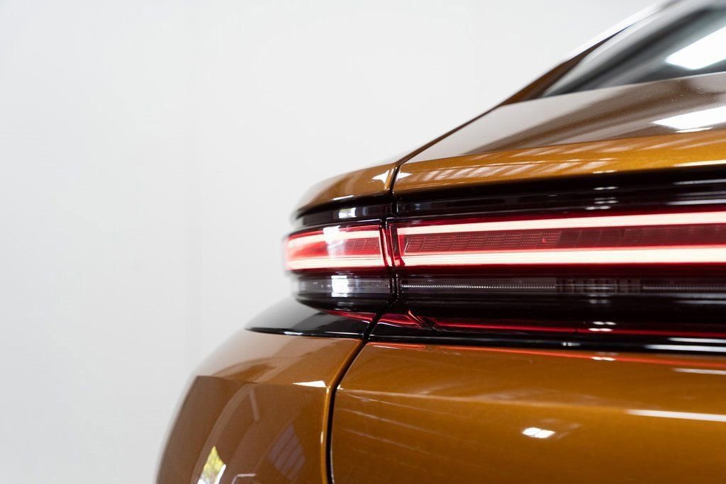 Certified 2024 Porsche Panamera image 10