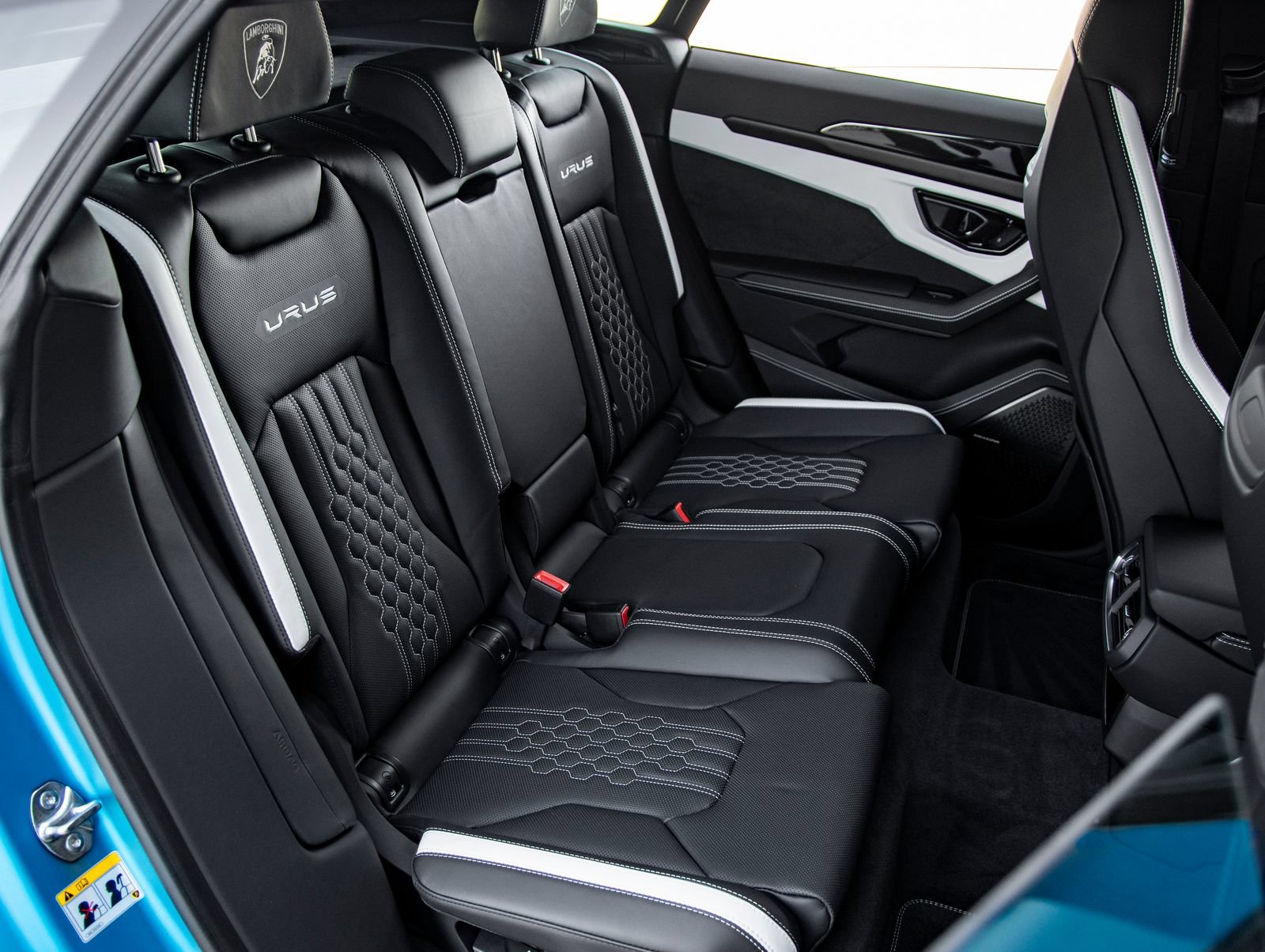 Used 2024 Lamborghini Urus S AWD/4WD image 49