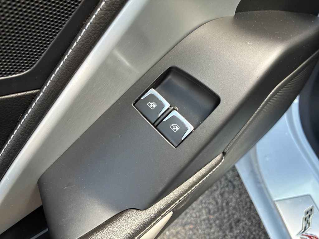 Used 2019 Chevrolet Corvette Stingray Convertible w/ Battery Protection Package image 19