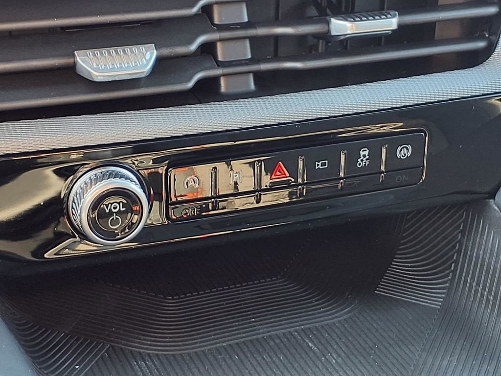 New 2026 Ford Explorer ST-Line AWD/4WD image 9