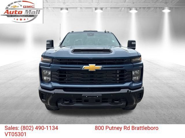 New 2026 Chevrolet Silverado 2500 Custom w/ Custom Value Package AWD/4WD image 10