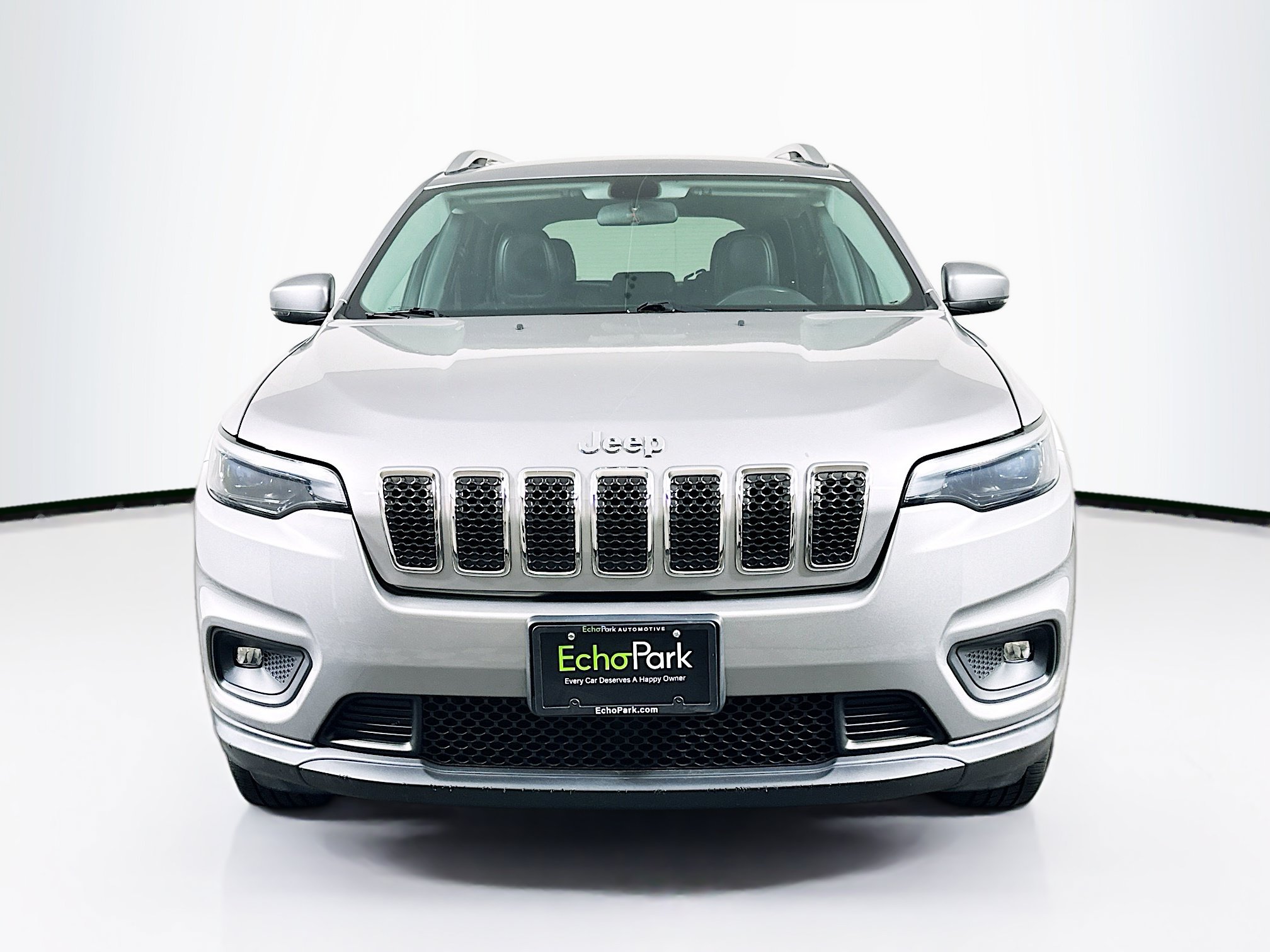Used 2020 Jeep Cherokee Latitude Plus AWD/4WD image 2