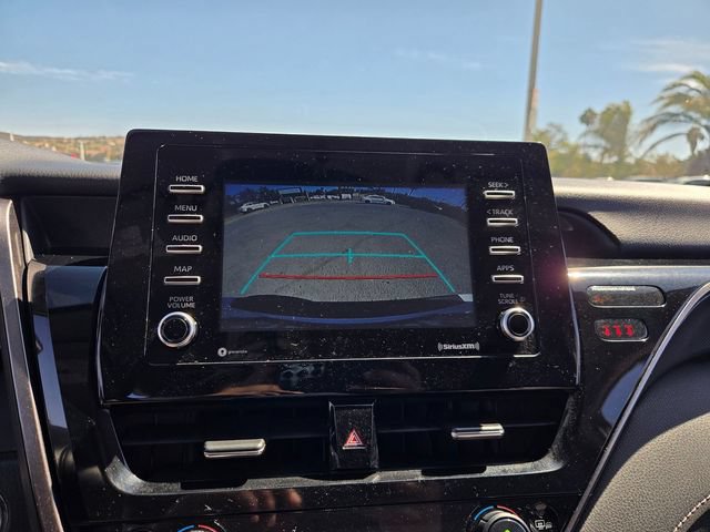 Used 2022 Toyota Camry SE FWD image 9