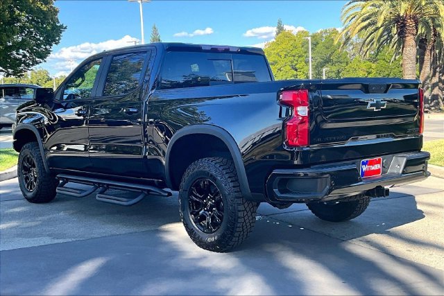 New 2026 Chevrolet Silverado 1500 ZR2 w/ Dark Appearance Package AWD/4WD image 3