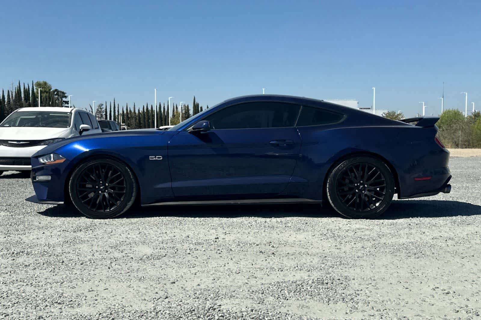 Used 2018 Ford Mustang GT w/ GT Performance Package RWD image 6