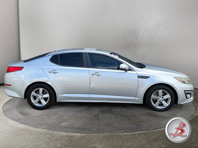 Used 2015 Kia Optima LX image 8