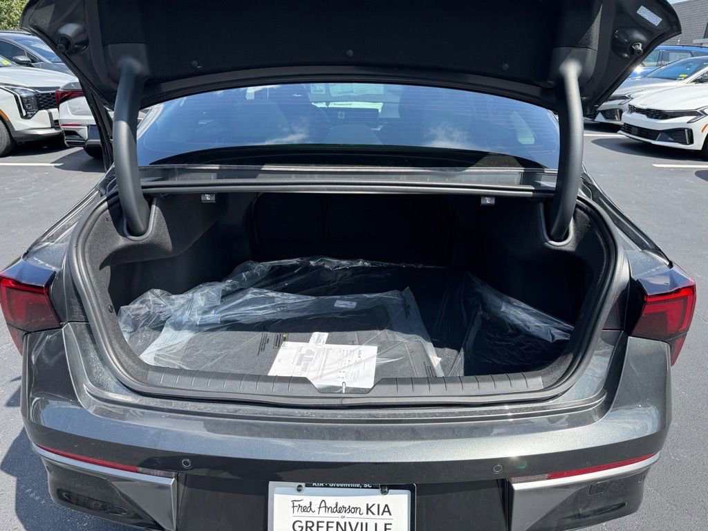 New 2026 Kia K5 LXS image 7