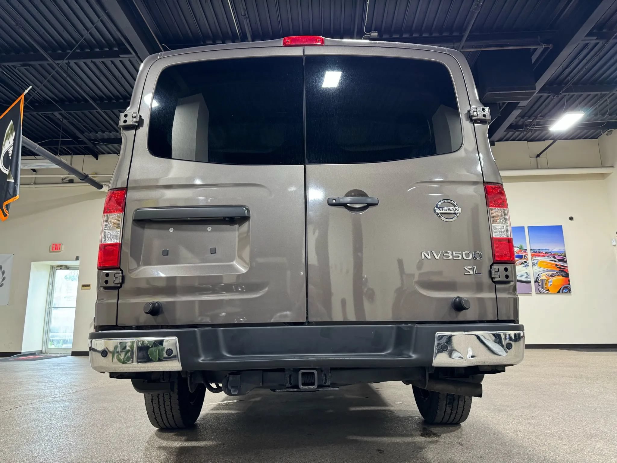 Used 2018 Nissan NV 3500 SL RWD image 20