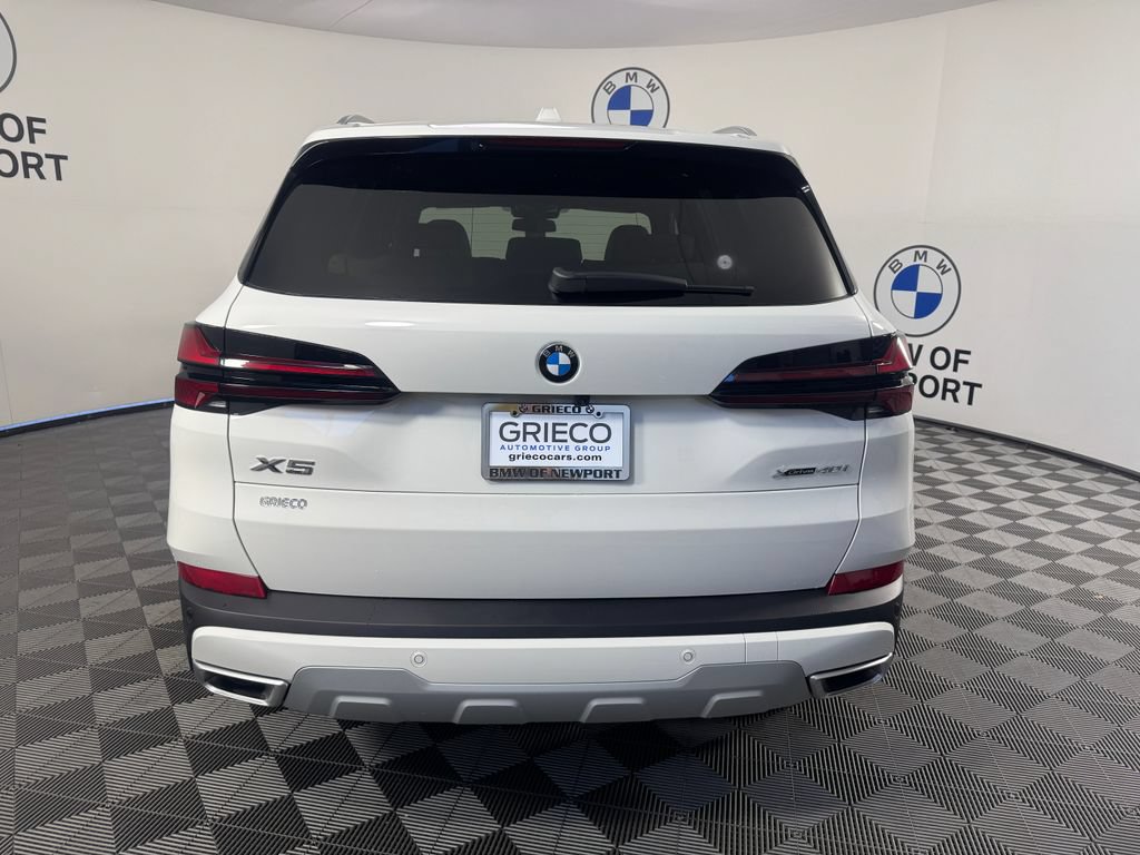 New 2026 BMW X5 xDrive40i AWD/4WD image 7