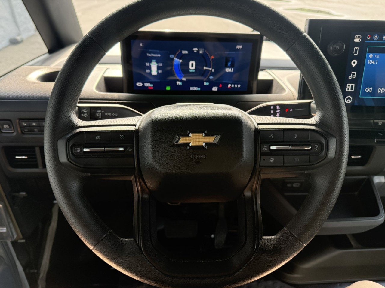 Used 2025 Chevrolet Brightdrop 600 FWD image 20