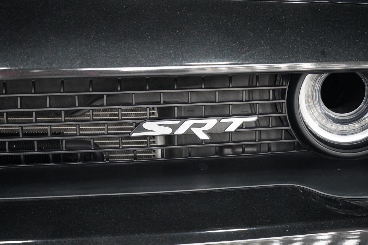 Used 2015 Dodge Challenger SRT Hellcat image 28