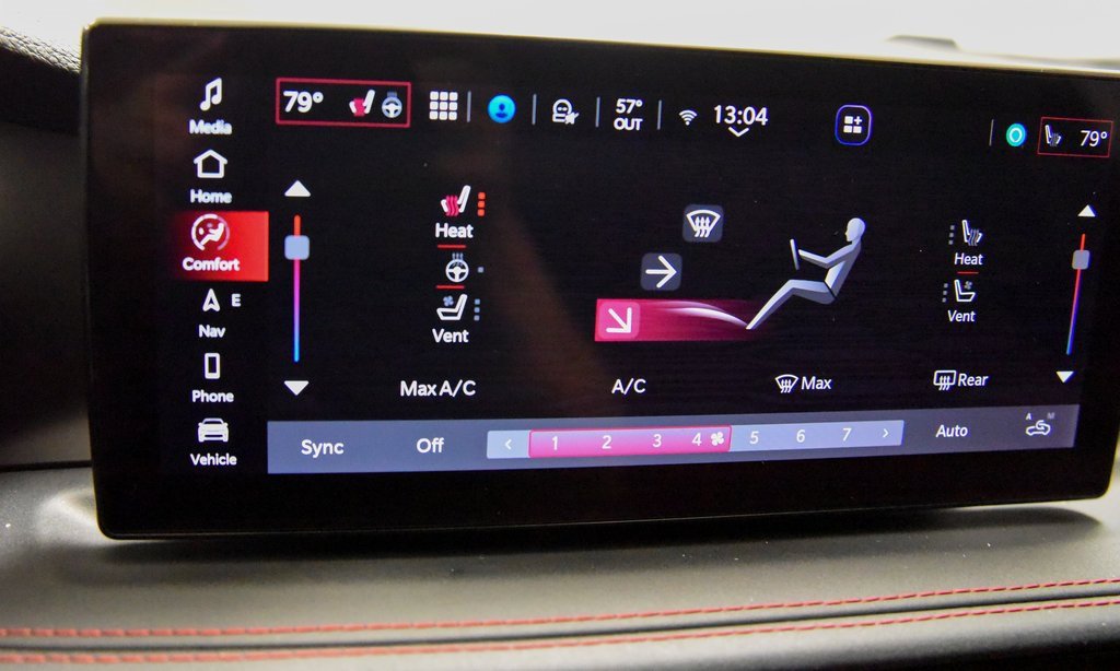 Used 2024 Dodge Hornet GT Plus w/ GT Blacktop Package image 24